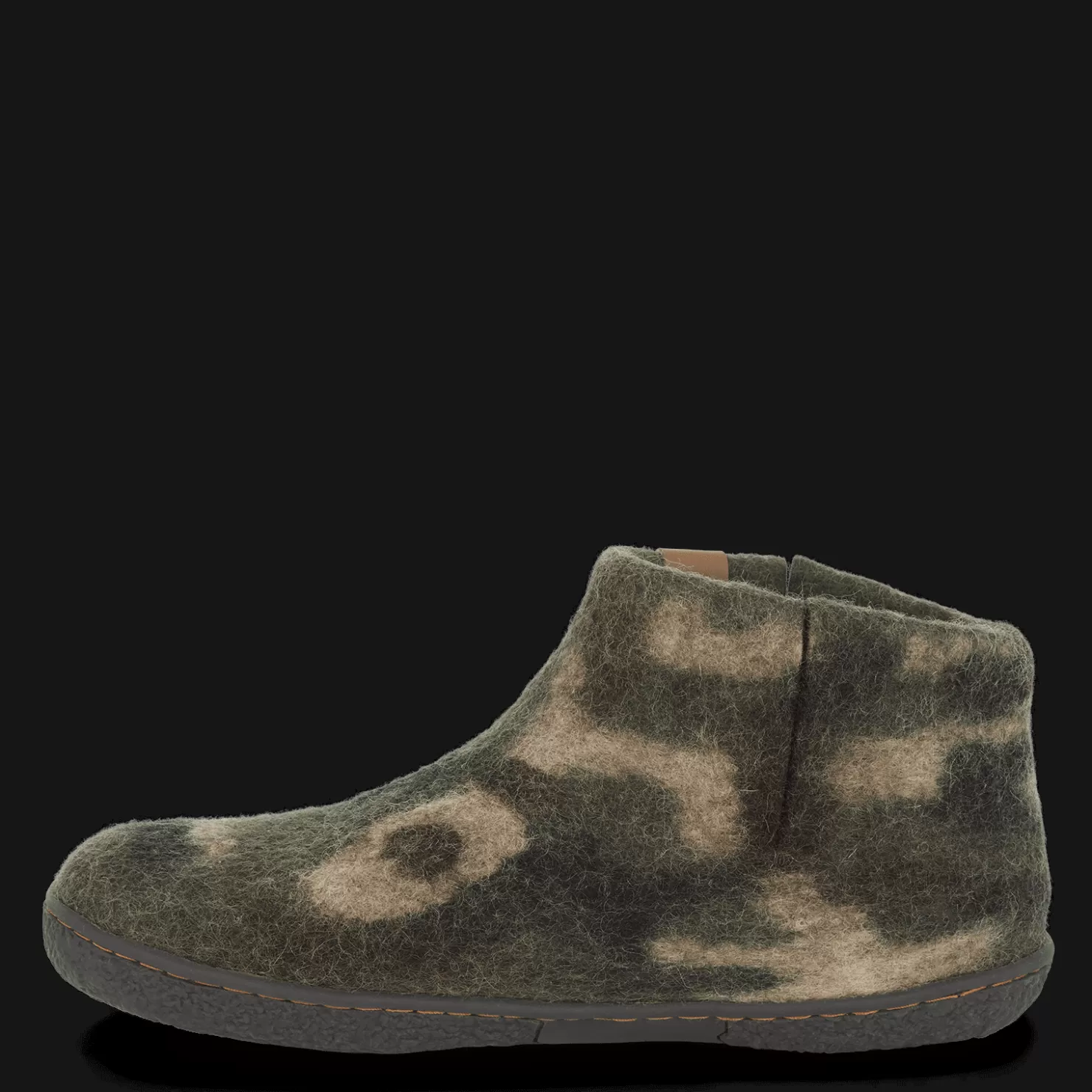 Green Comfort Hjemmesko med gummisål | Hjemmesko med gummisål<WOOL NEPAL - MIX OLIVE Camo